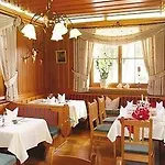 Otel Hubertus 3*